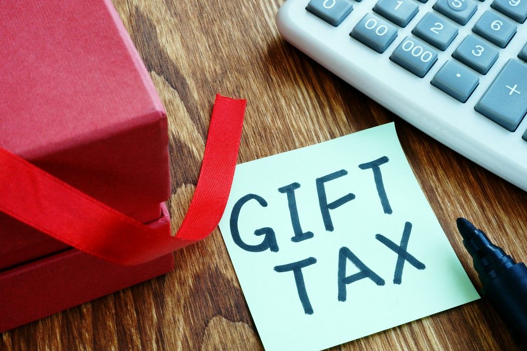 Jak uniknąć podatku od darowizny?
